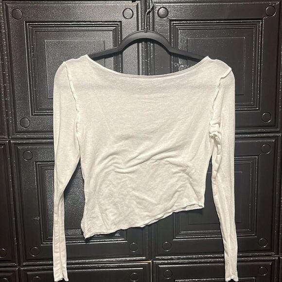 SHEIN long sleeve t shirt - Picture 2 of 2